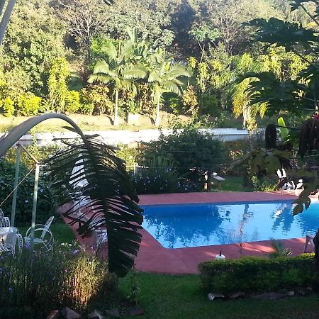 Hotel Los Amigos Пуерто-Іґуасу Екстер'єр фото